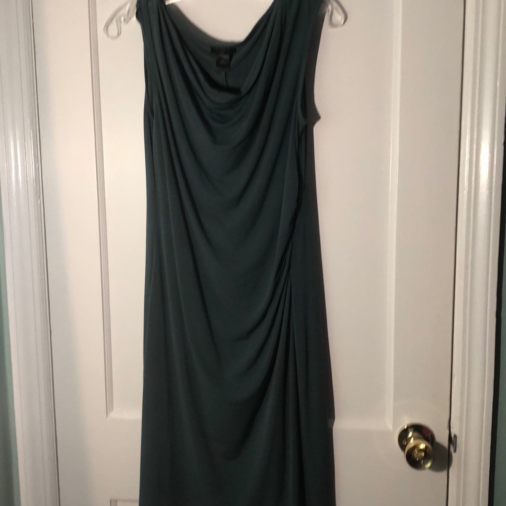 Ann Taylor Green Sleeveless Dress Size Medium